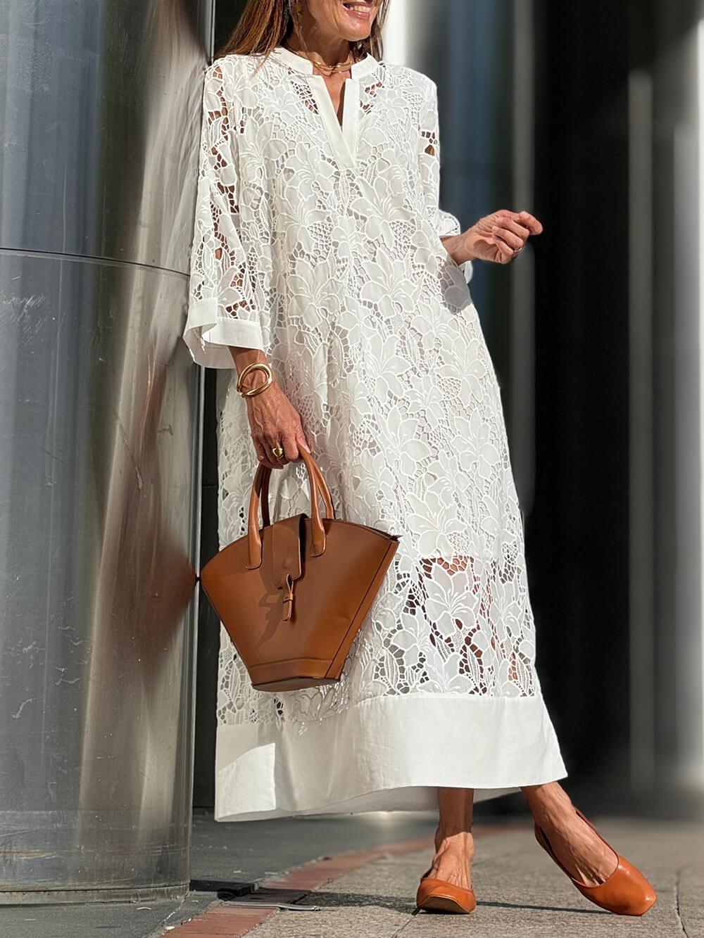 Vestido midi de encaje floral