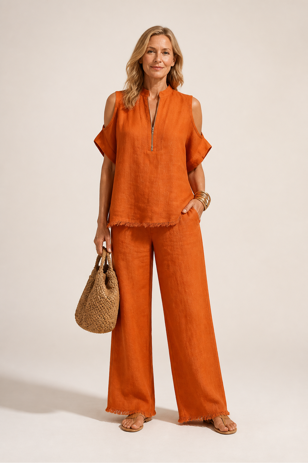 Conjunto Bernadette de Pantalones con Cuello de Cremallera