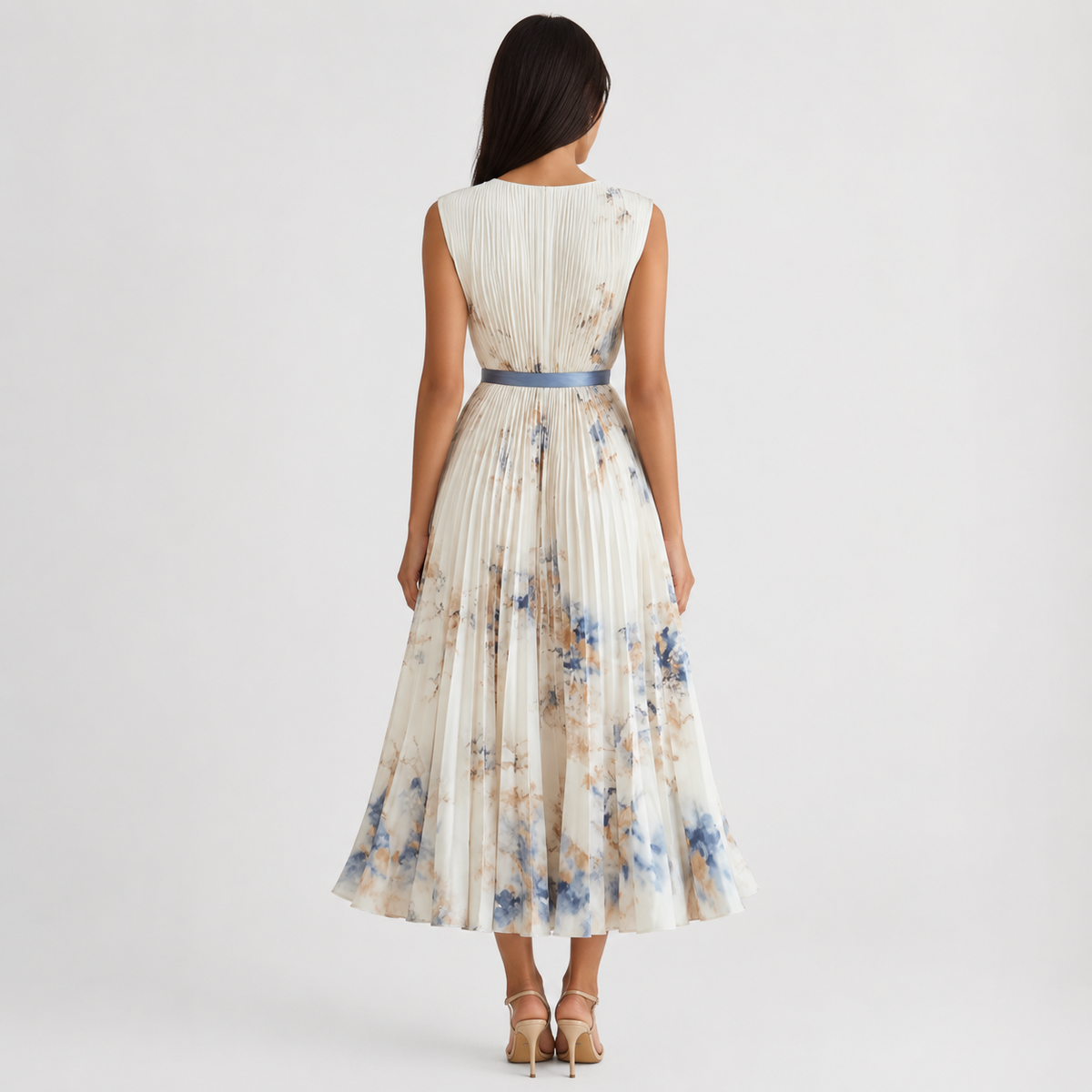Vestido midi plisado con estampado floral