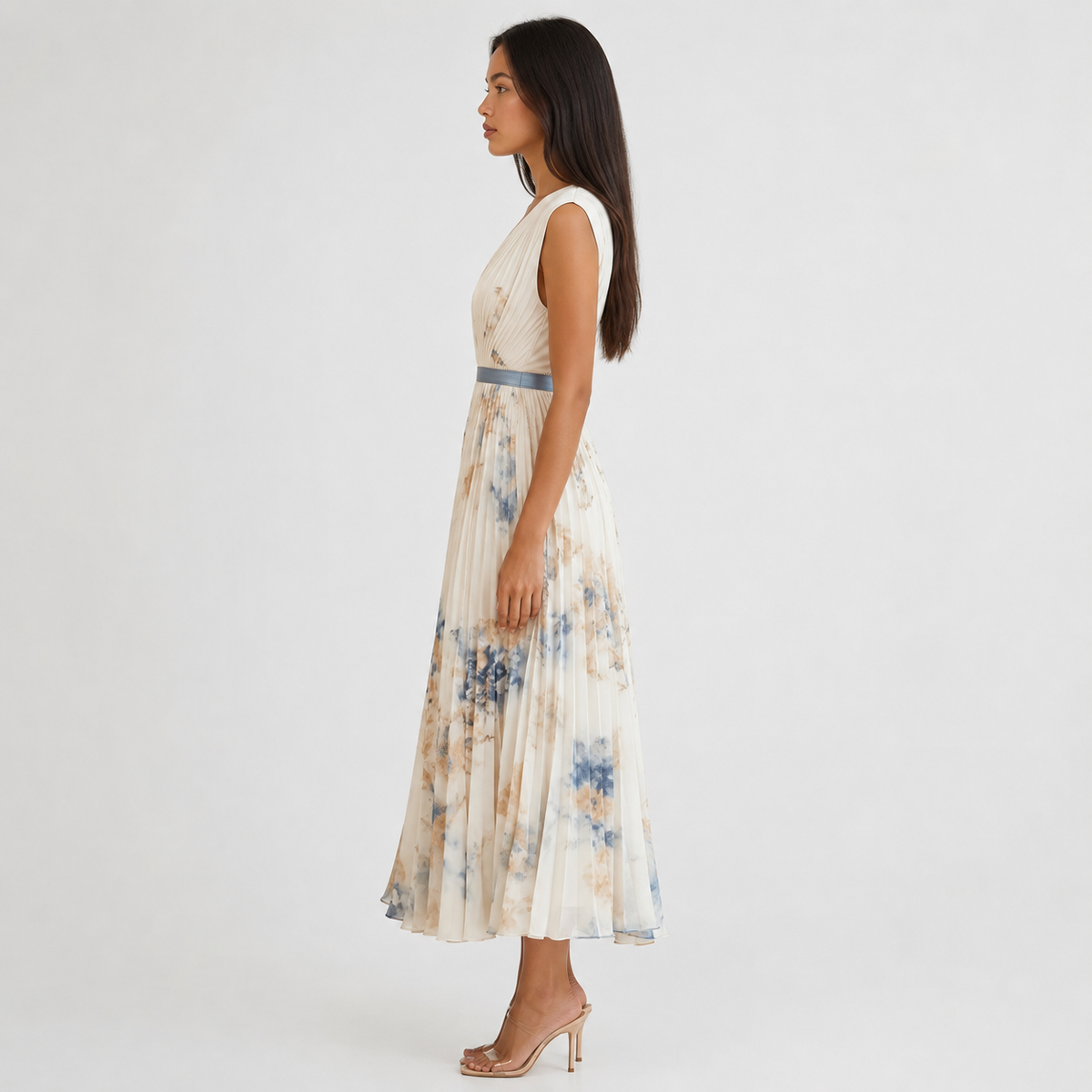 Vestido midi plisado con estampado floral