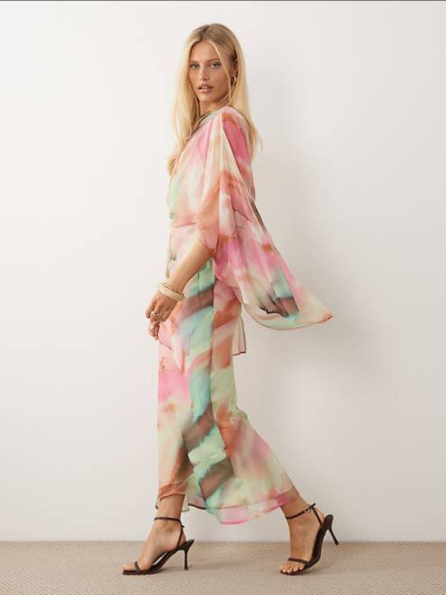 Vestido largo con mangas kimono