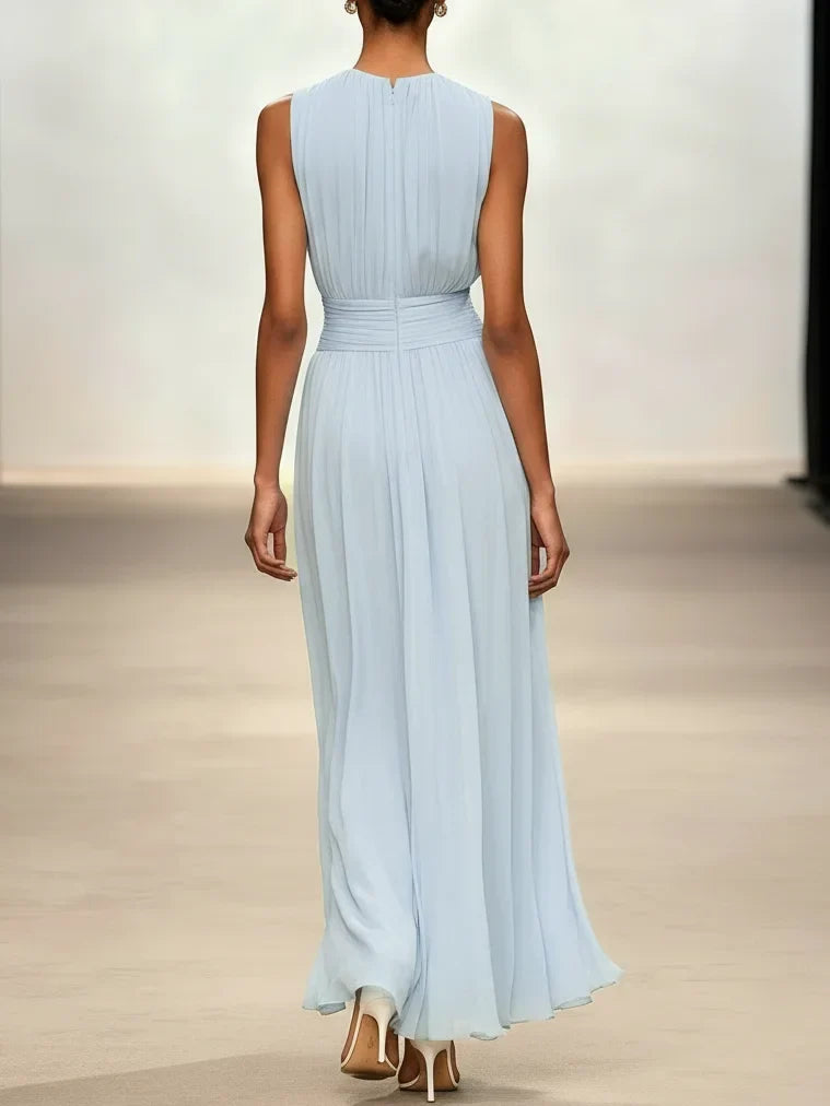 Vestido largo fruncido sin mangas